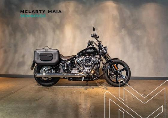 HARLEY-DAVIDSON STREET BOB 